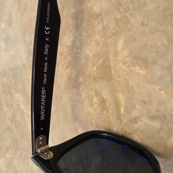 Ray-Ban Black Sunglasses Model 2140 - Picture 7 of 9